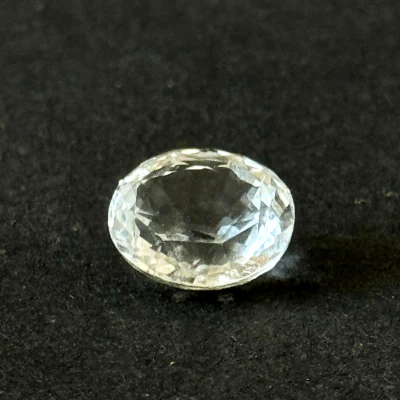 White Topaz (Safed Pukhraj) - 5.70 cts - Image 3
